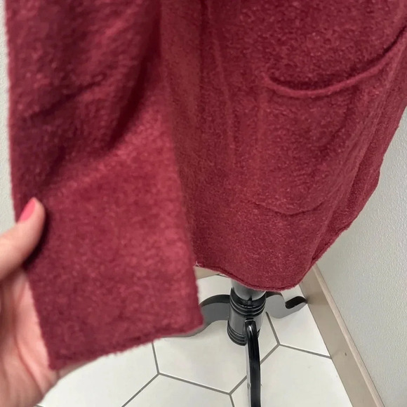 New Barefoot Dreams Cozychic Lite Long Open Front Cardigan Garnet NWT Women’s XS - Picture 5 of 13